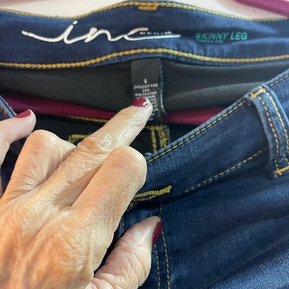 Size 6 INC in Great Condition - Picture 2 of 2